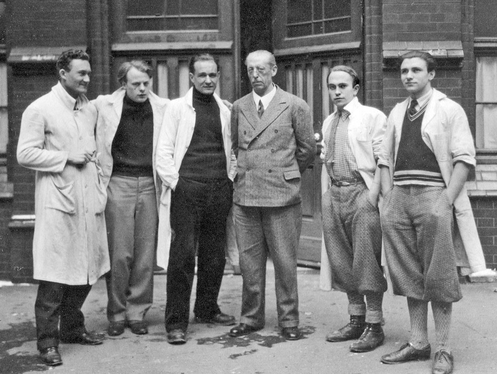 Professor Otto und seine Klasse, in der Mitte Marcel Perincioli